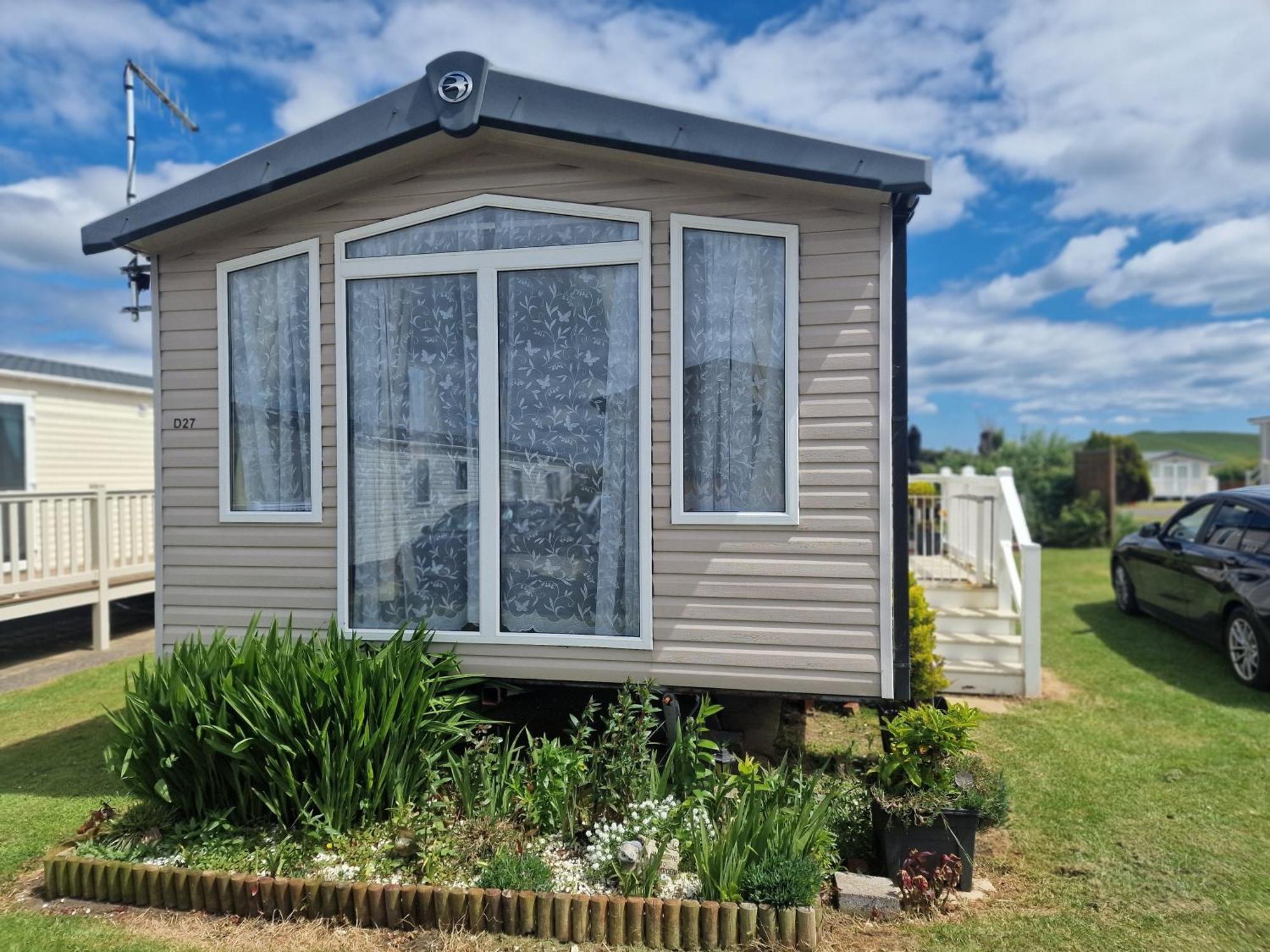 Durdlee Door, D27, Main Rd, West Lulworth, Wareham Bh20 5Pu Hotel Exterior photo